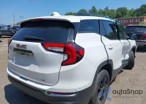 2022 GMC Terrain Awd At4 z USA, uszkodzony, nr VIN 3GKALYEV4NL301979